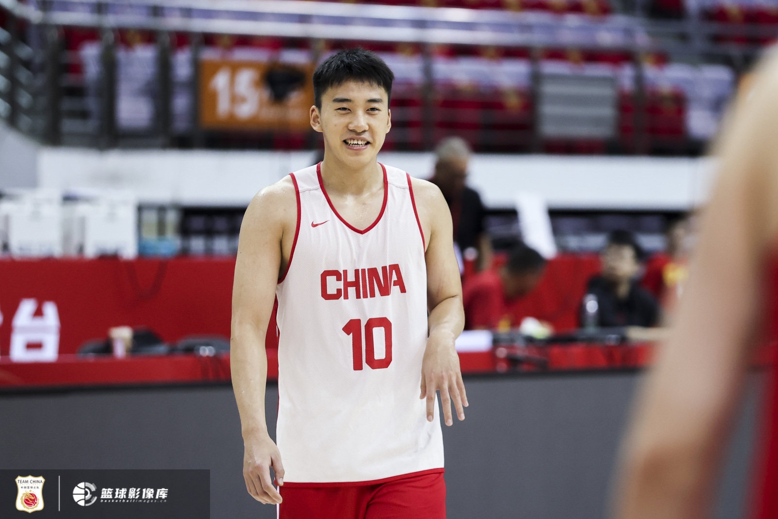 留洋历练铸就大将风范 王俊杰国际赛场展现超新星潜质